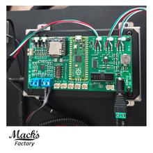 Load image into Gallery viewer, PP100GBF - Pack: Amplified Light and Sound Controller Mounting Plate - GBfans.com
